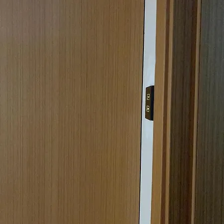 Mien * Κωνσταντινούπολη